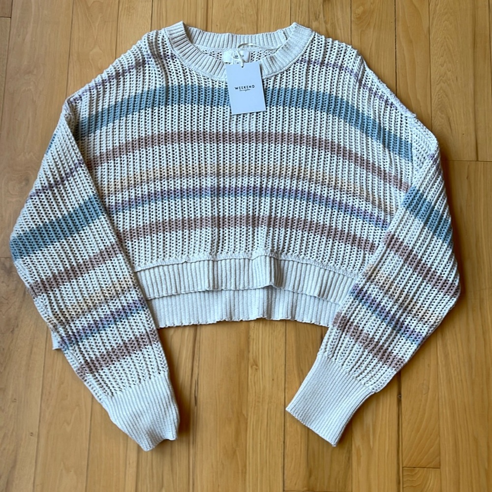 NWT cute slouchy oversized cropped sweater